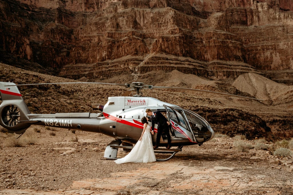 VALENTINE'S DAY GIFT IDEAS  Grand Canyon Helicopter Tour Serenity